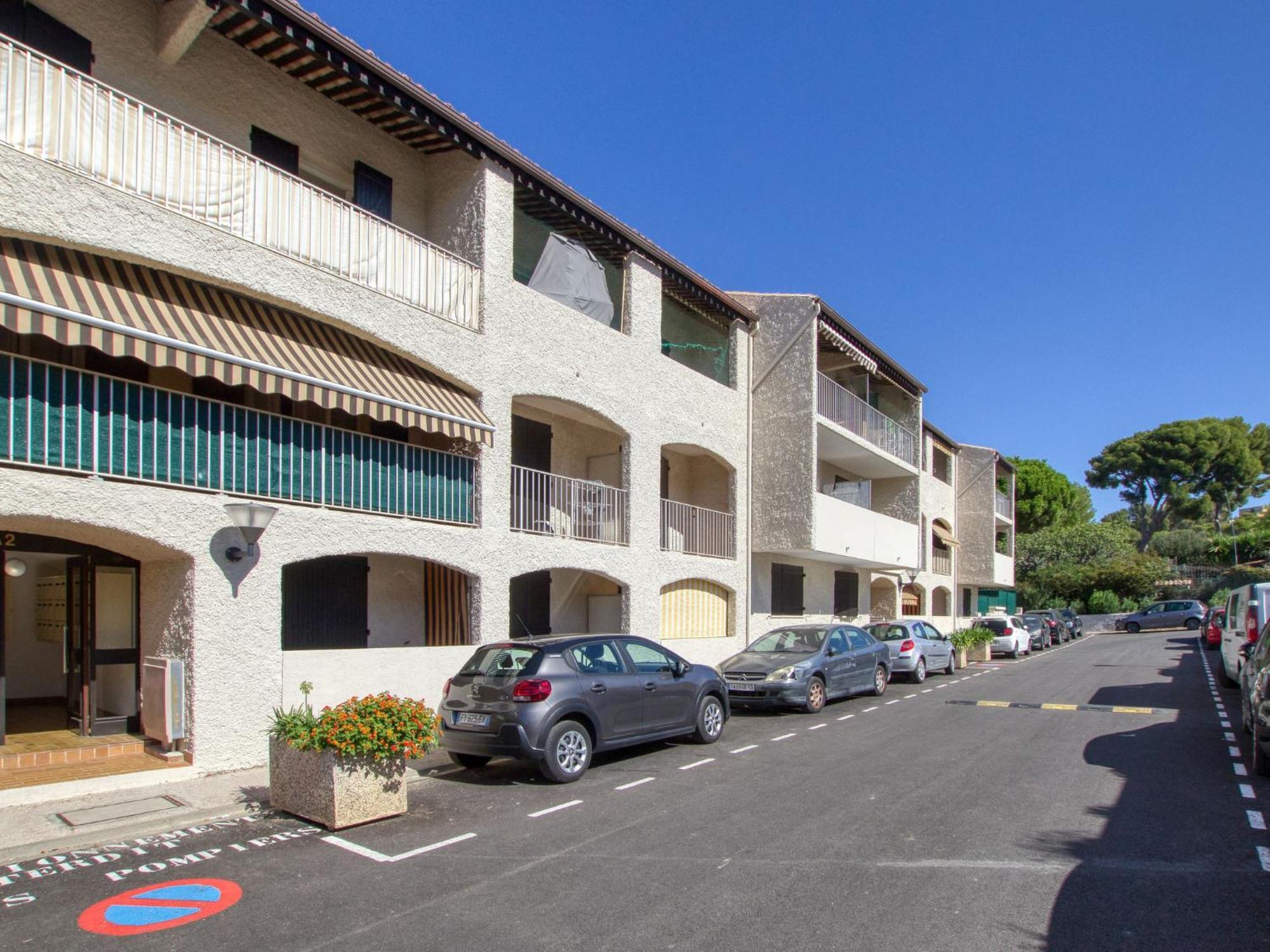 Apartment Les Aigues Marines-12 By Interhome La Madrague Exterior photo